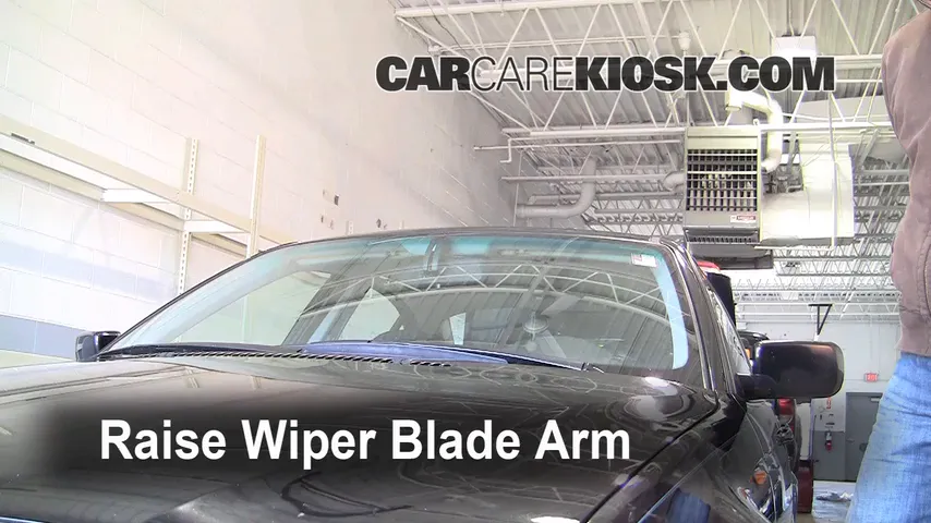 2002 BMW 325i 2.5L 6 Cyl. Sedan Windshield Wiper Blade (Front) Replace Wiper Blades